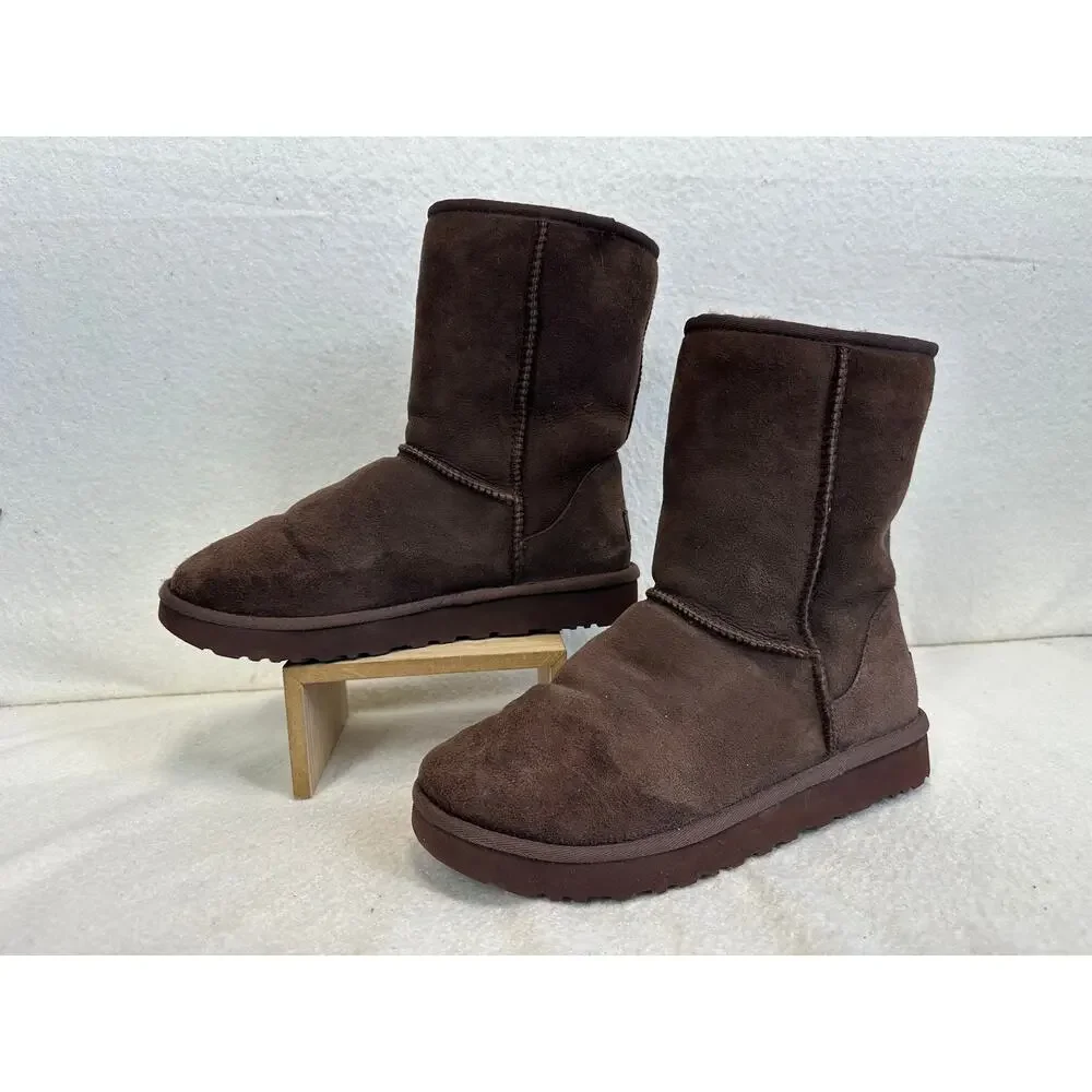 UGG Classic II Genuine Shearling Lined Short Boot Burnt Cedar SZ 9